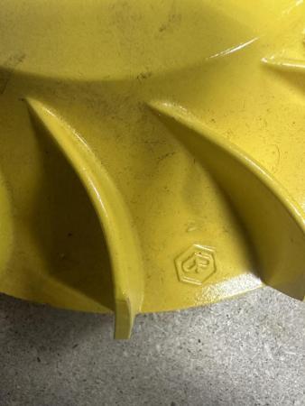 This is a pictorial representation of a vespa flywheel electric start