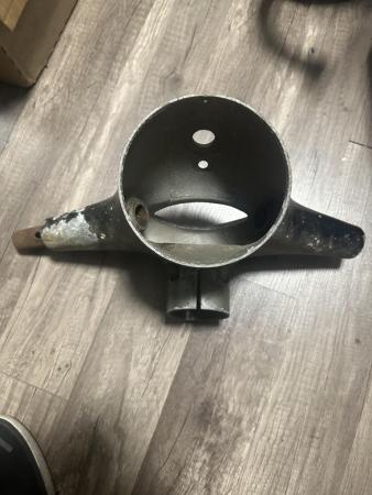 This is a visual of a vespa gs150 headset