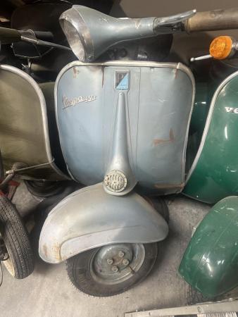This is a representation of a 1962 vespa vbb