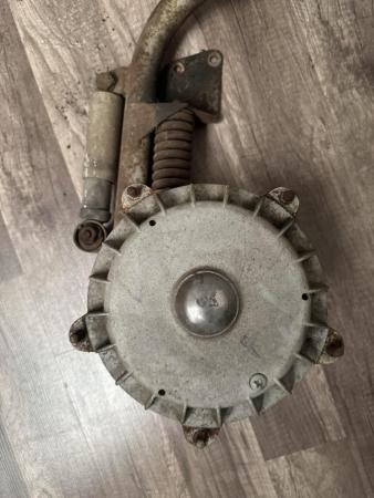 This is a representation of a vespa rally200 fork 