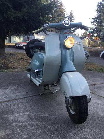 This is a visual of a 1958 lambretta ld150 